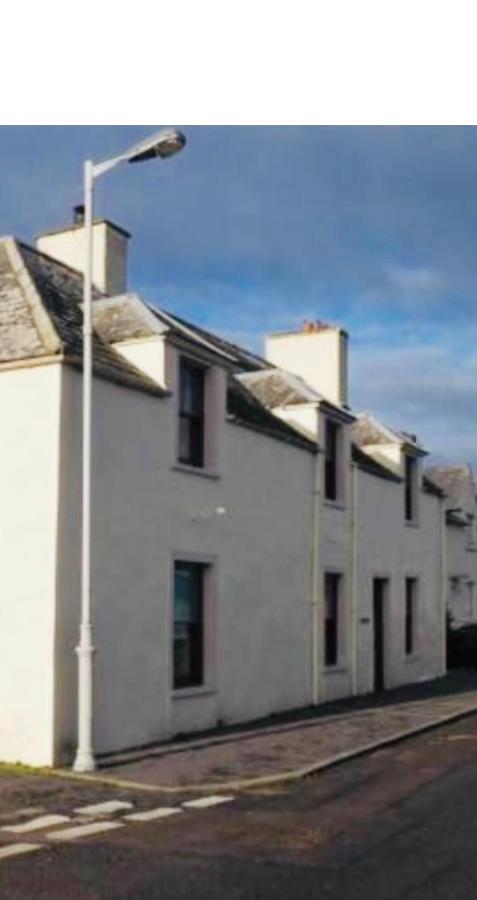 Cornmill House, With Outstanding Sea Views In Garlieston Apartment Exterior photo